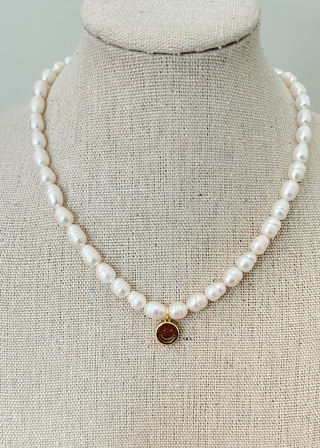 Piper Pearl Necklace - Smiley